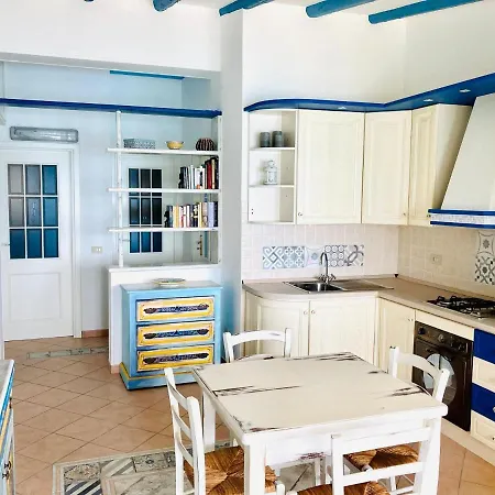 Sea View Апартаменты *