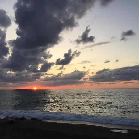 Sea View Апартаменты